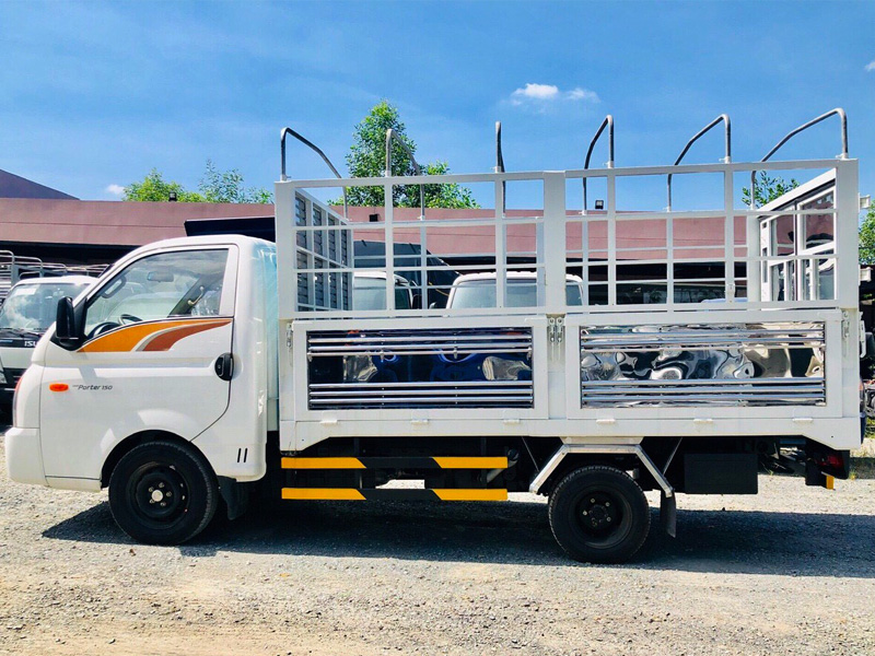 hyundai porter h150 thùng bạt